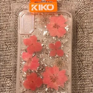 IpXsMax Silver-Pink case